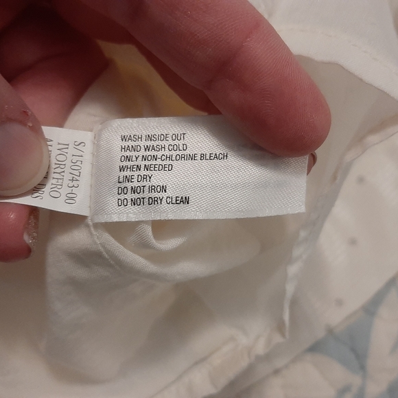 Baby Gap 6-12 months beautiful cream sleeveless dress w small silver polka dots - Picture 6 of 7